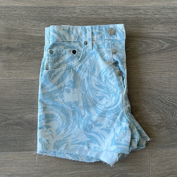 White and Blue Patterned High-Rise Zara Shorts - Picture 3 of 4